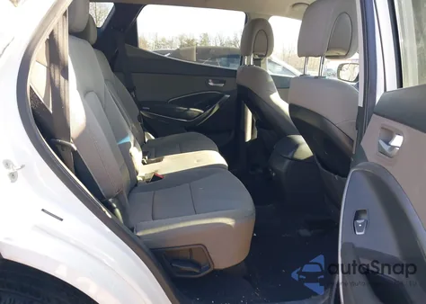 2017 Hyundai Santa Fe Sport 2.4L z USA, uszkodzony, nr VIN 5NMZUDLB5HH026590